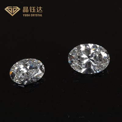 1.0 ila 2.0ct HPHT Gia Elmas Laboratuvar Büyümüş Beyaz Oval Şekil Sıfır Şık Kesim